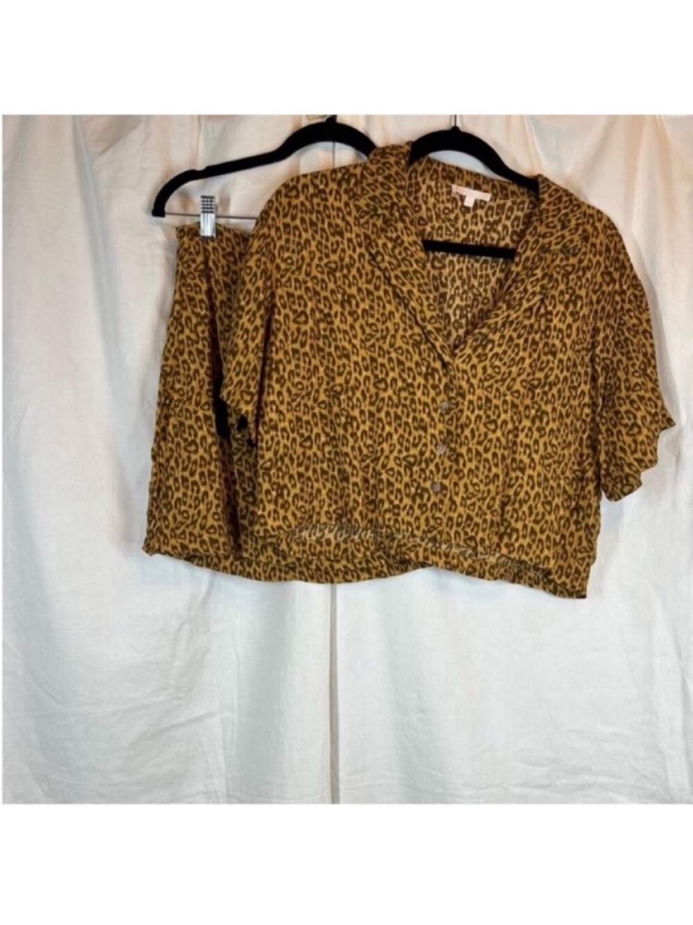 Gianni Bini leopard print skirt set crop top mini skirt